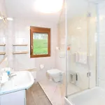 W-apartments - Spacious Parking, Ev-station, Washer & Private Garden Appartement Offenburg